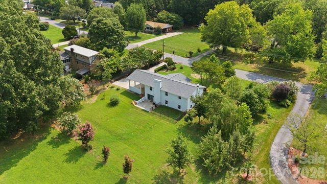 19924 Floral Lane, Cornelius, NC 28031