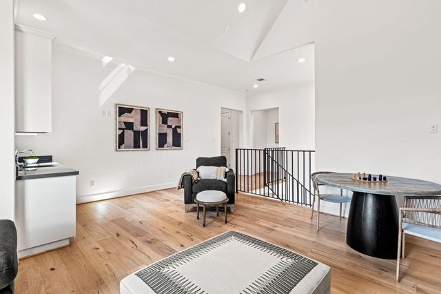 3620 Blue Bonnet Boulevard, Houston, TX 77025