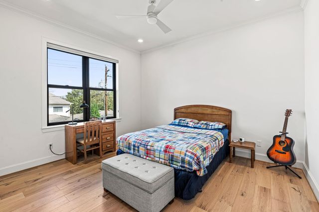 3620 Blue Bonnet Boulevard, Houston, TX 77025