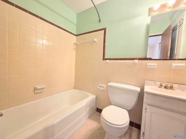 2207 Fitcheard Avenue NW, Huntsville, AL 35816