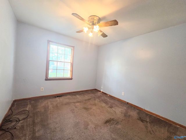 2207 Fitcheard Avenue NW, Huntsville, AL 35816