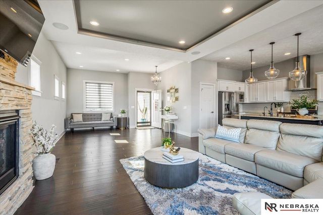 4101 N 191st Street, Elkhorn, NE 68022