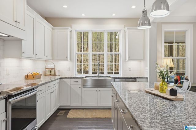 151 CREEKWATER STREET, Helena, AL 35080