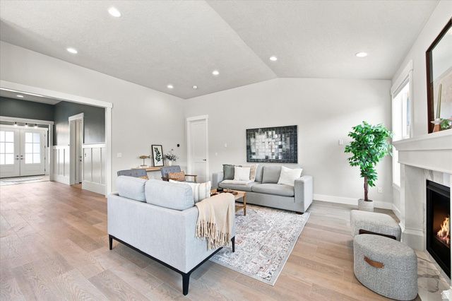 12517 S 1100 E, Draper, UT 84020