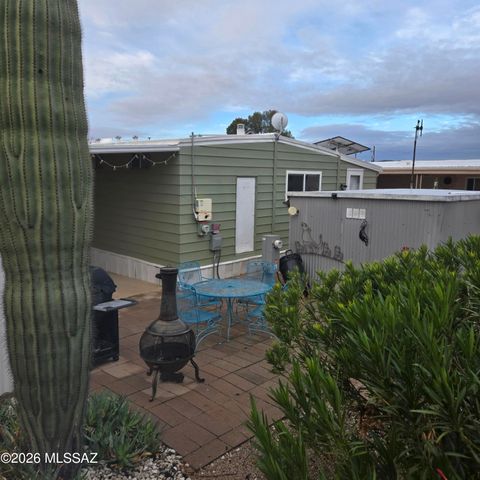 5680 W Flying W Street, Tucson, AZ 85713