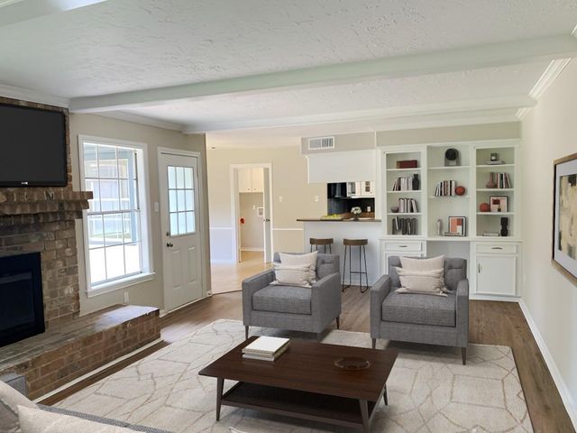 1407 Wagon Gap, Houston, TX 77090