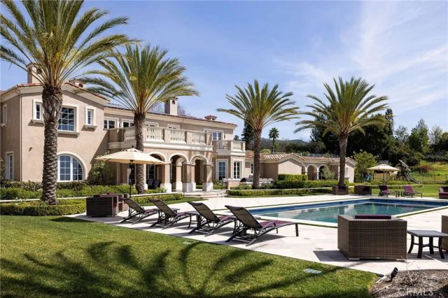 31902 Apuesto Way, Coto De Caza, CA 92679