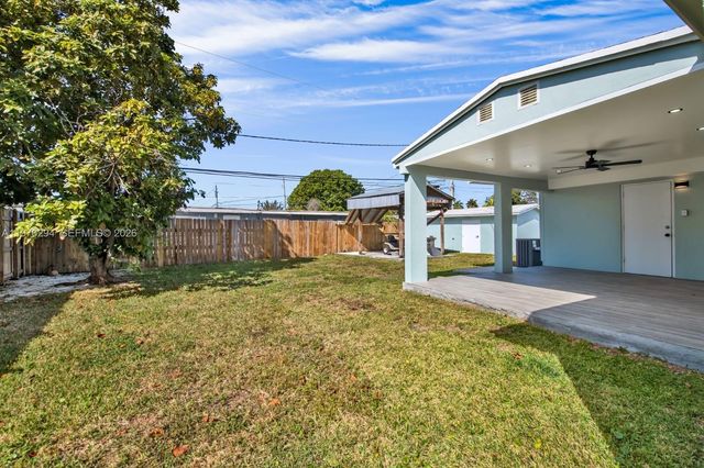 4820 SW 112th Ave, Miami, FL 33165