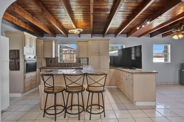 4820 SW 112th Ave, Miami, FL 33165