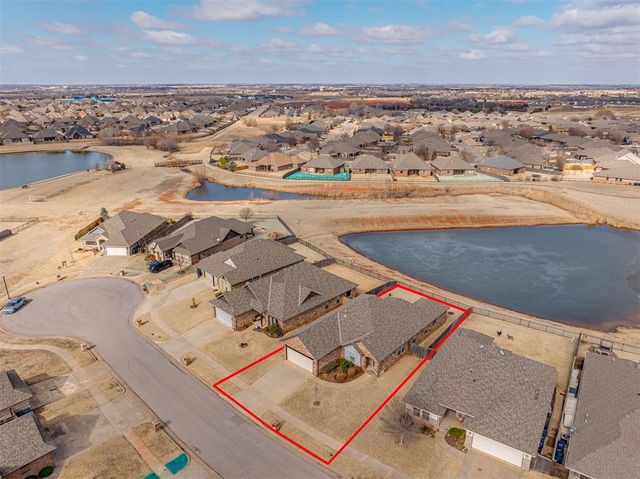 3009 NW 187th Court, Edmond, OK 73012