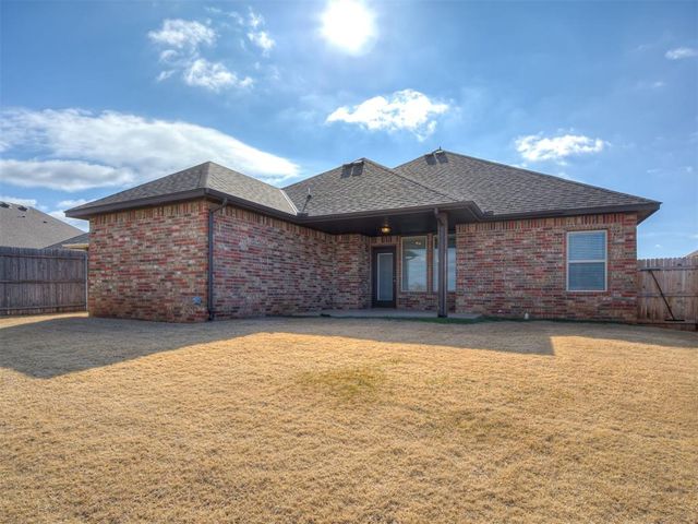 3009 NW 187th Court, Edmond, OK 73012