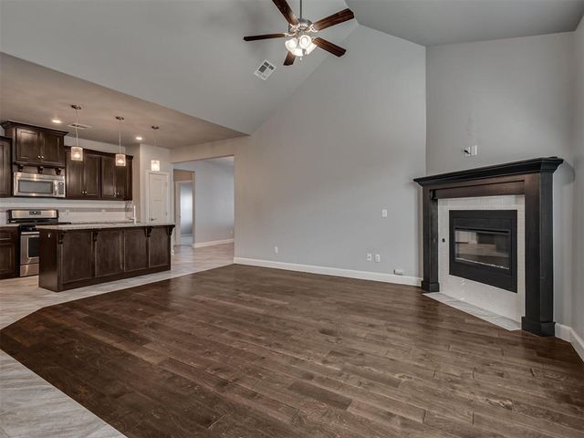 3009 NW 187th Court, Edmond, OK 73012