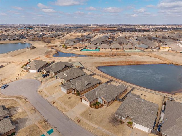 3009 NW 187th Court, Edmond, OK 73012