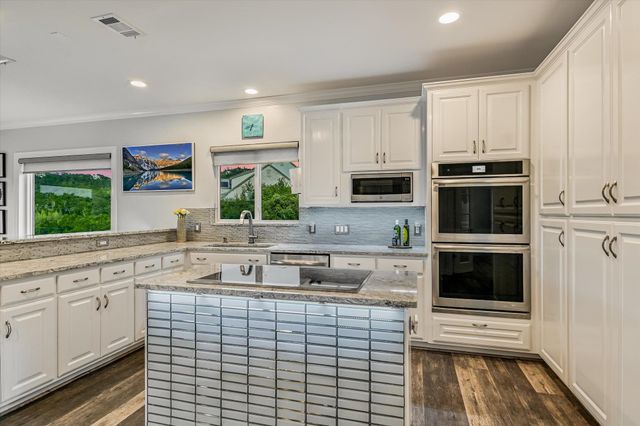 3310 Far View DR, Austin, TX 78730