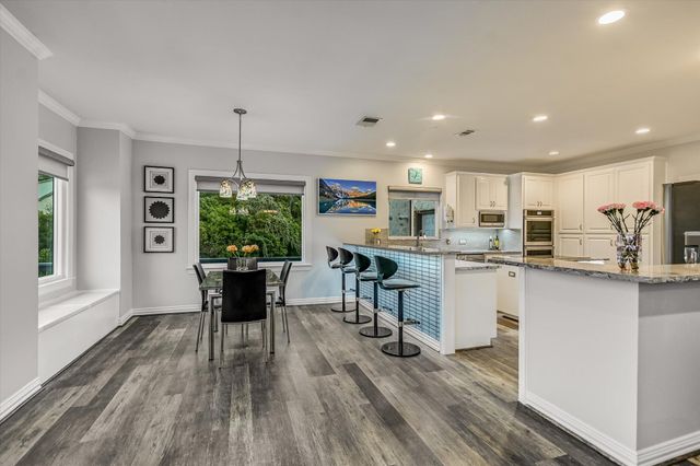 3310 Far View DR, Austin, TX 78730