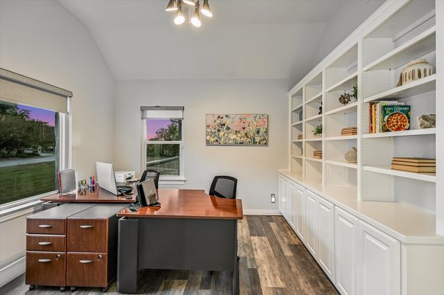 3310 Far View DR, Austin, TX 78730