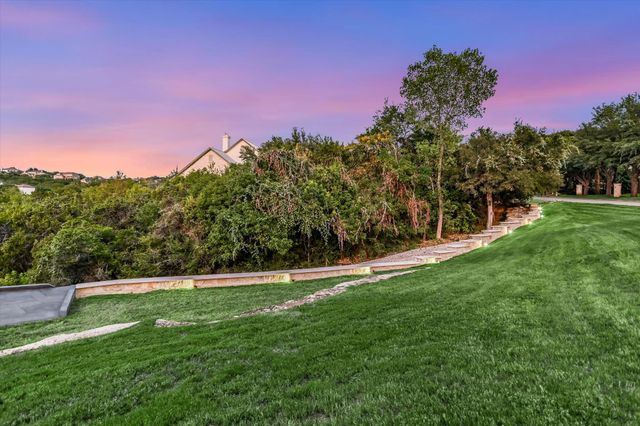 3310 Far View DR, Austin, TX 78730