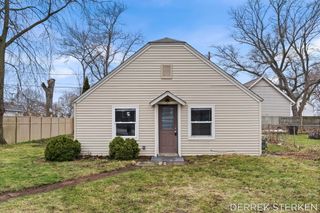 172 Reed Avenue, Holland Twp, MI 49423