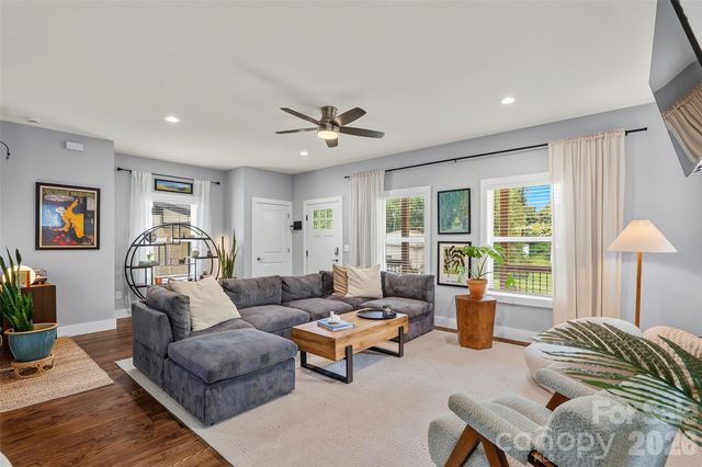 9 Hilldale Road, Asheville, NC 28803