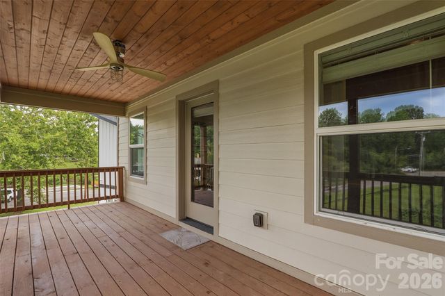9 Hilldale Road, Asheville, NC 28803