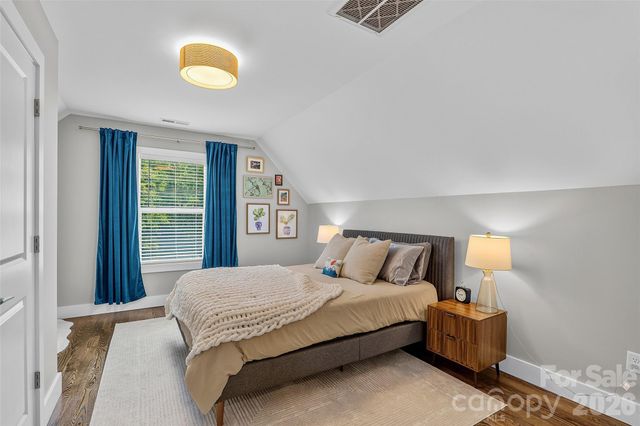 9 Hilldale Road, Asheville, NC 28803
