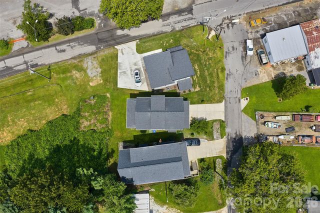9 Hilldale Road, Asheville, NC 28803