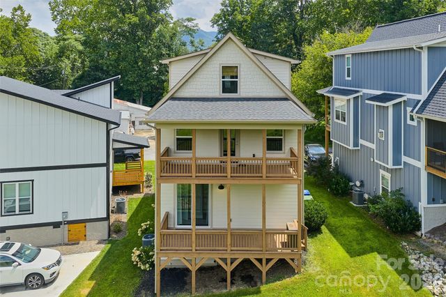 9 Hilldale Road, Asheville, NC 28803