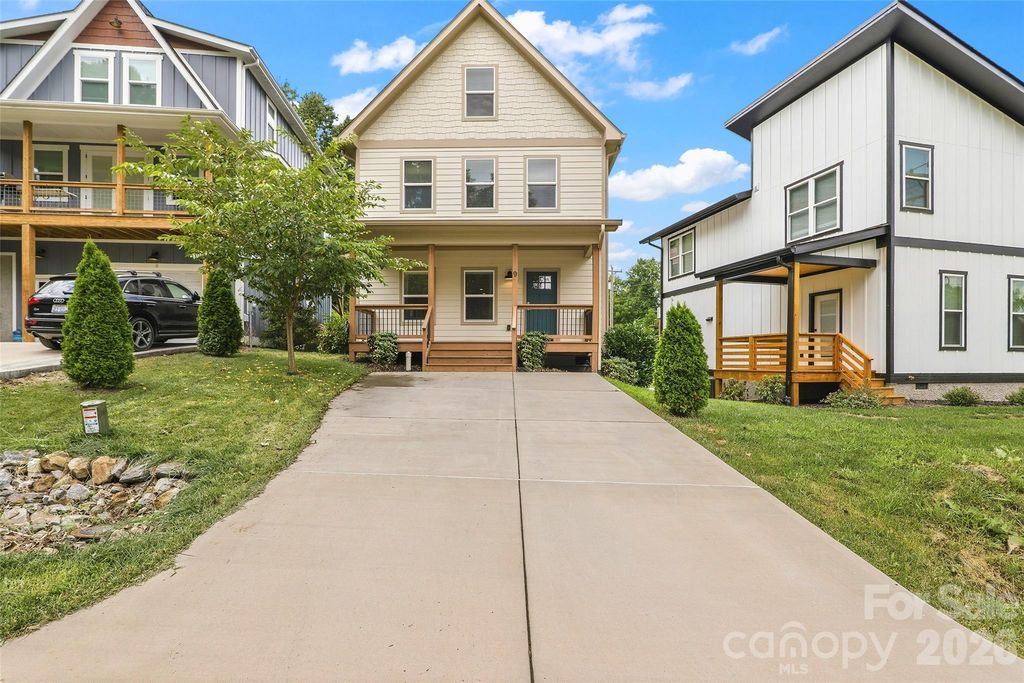 9 Hilldale Road, Asheville, NC 28803