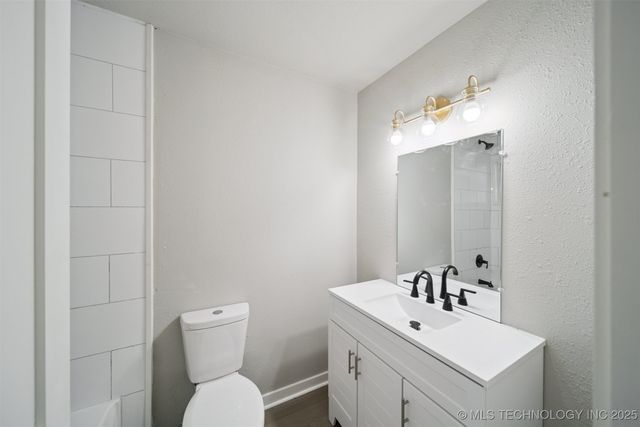 404 N Oklahoma Street, Pryor, OK 74361