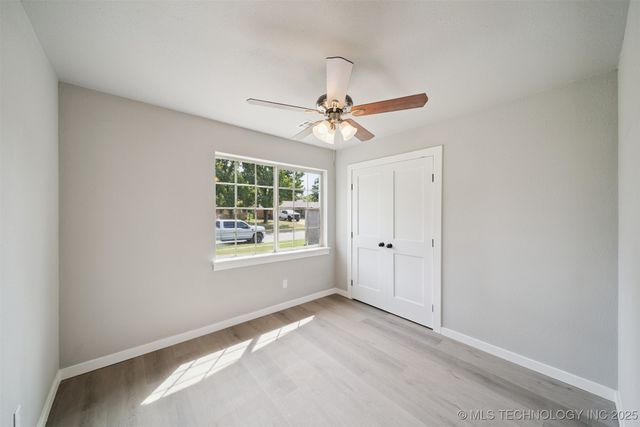 404 N Oklahoma Street, Pryor, OK 74361