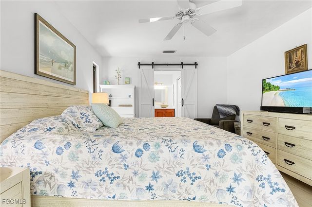 12184 Dolphin RD, Bokeelia, FL 33922