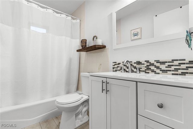 12184 Dolphin RD, Bokeelia, FL 33922