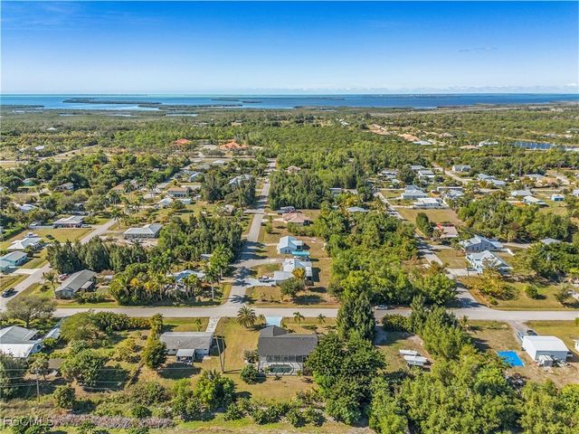 12184 Dolphin RD, Bokeelia, FL 33922