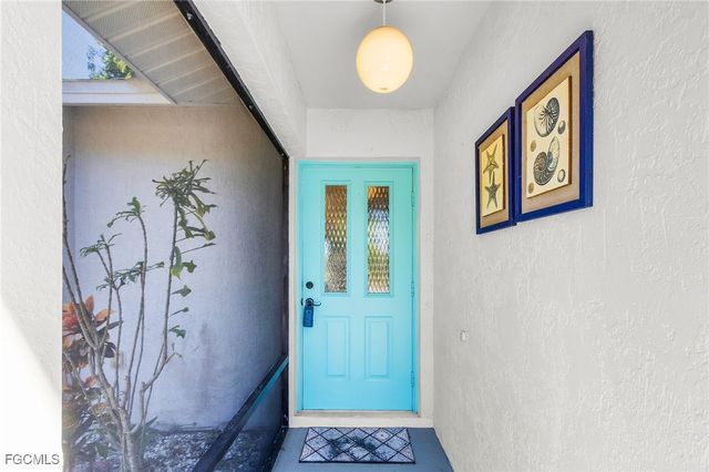 12184 Dolphin RD, Bokeelia, FL 33922