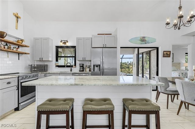 12184 Dolphin RD, Bokeelia, FL 33922