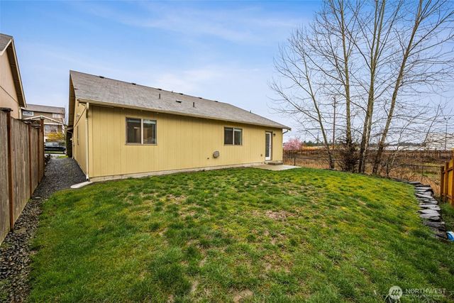 20009 40th Avenue E, Spanaway, WA 98387