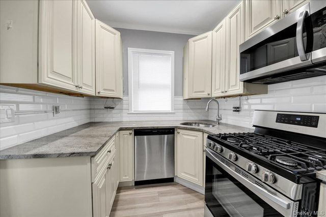 276 Revere Avenue, Bronx, NY 10465