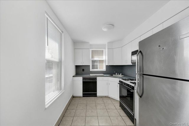 276 Revere Avenue, Bronx, NY 10465