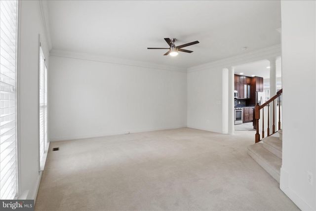 918 HARRISON CIR, Alexandria, VA 22304