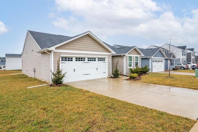 195 Skyway Drive, Springfield, OH 45505