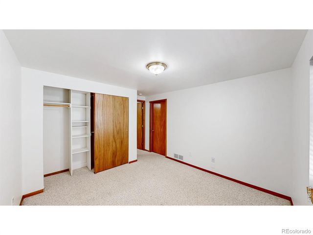 384 Pin Oak Drive, Loveland, CO 80538