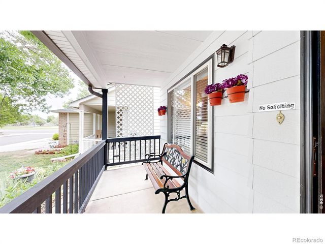 384 Pin Oak Drive, Loveland, CO 80538