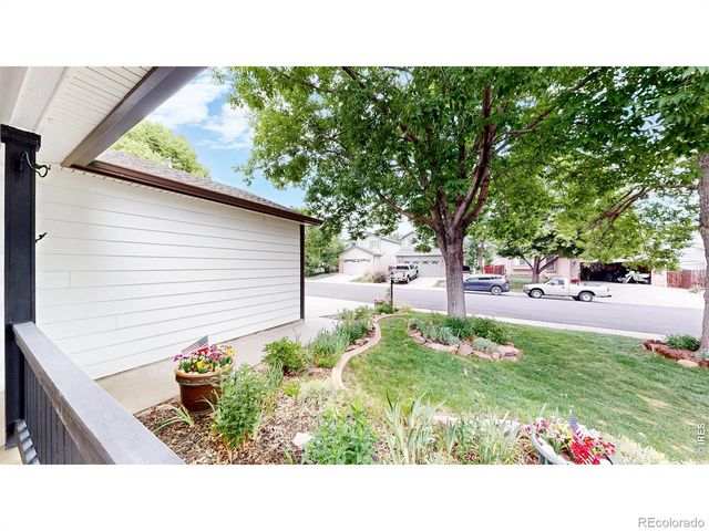 384 Pin Oak Drive, Loveland, CO 80538