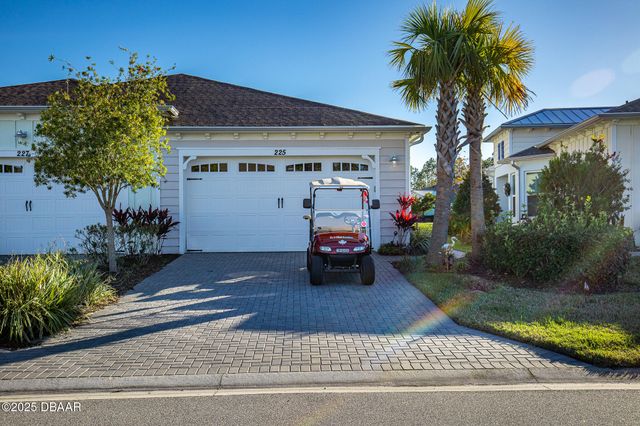 225 St Somewhere Drive, Daytona Beach, FL 32124