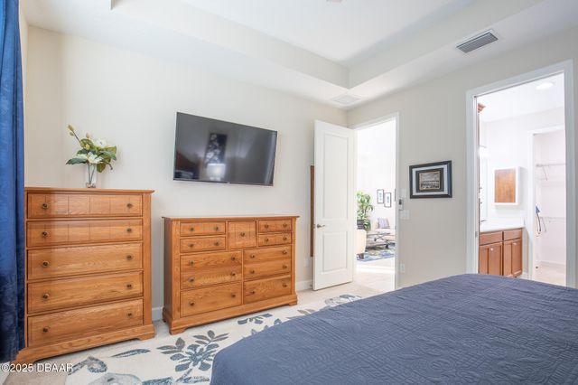 225 St Somewhere Drive, Daytona Beach, FL 32124