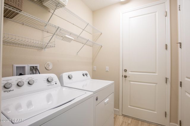 225 St Somewhere Drive, Daytona Beach, FL 32124