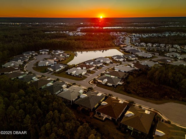 225 St Somewhere Drive, Daytona Beach, FL 32124