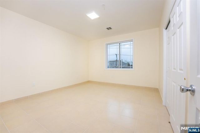 44 Bergen Boulevard 2, Fairview, NJ 07022