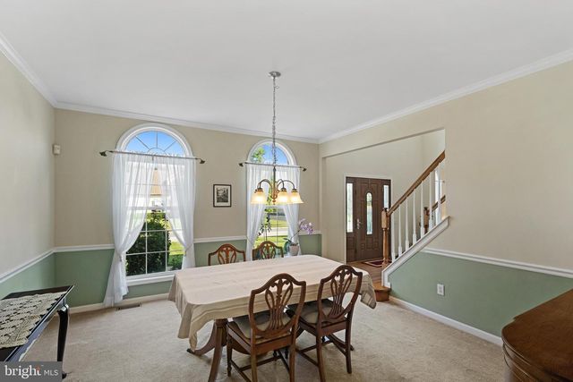 27 WHIRLAWAY DR, Bear, DE 19701