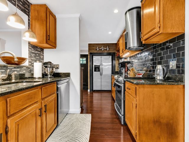 13 First Street A1, Salem, MA 01970